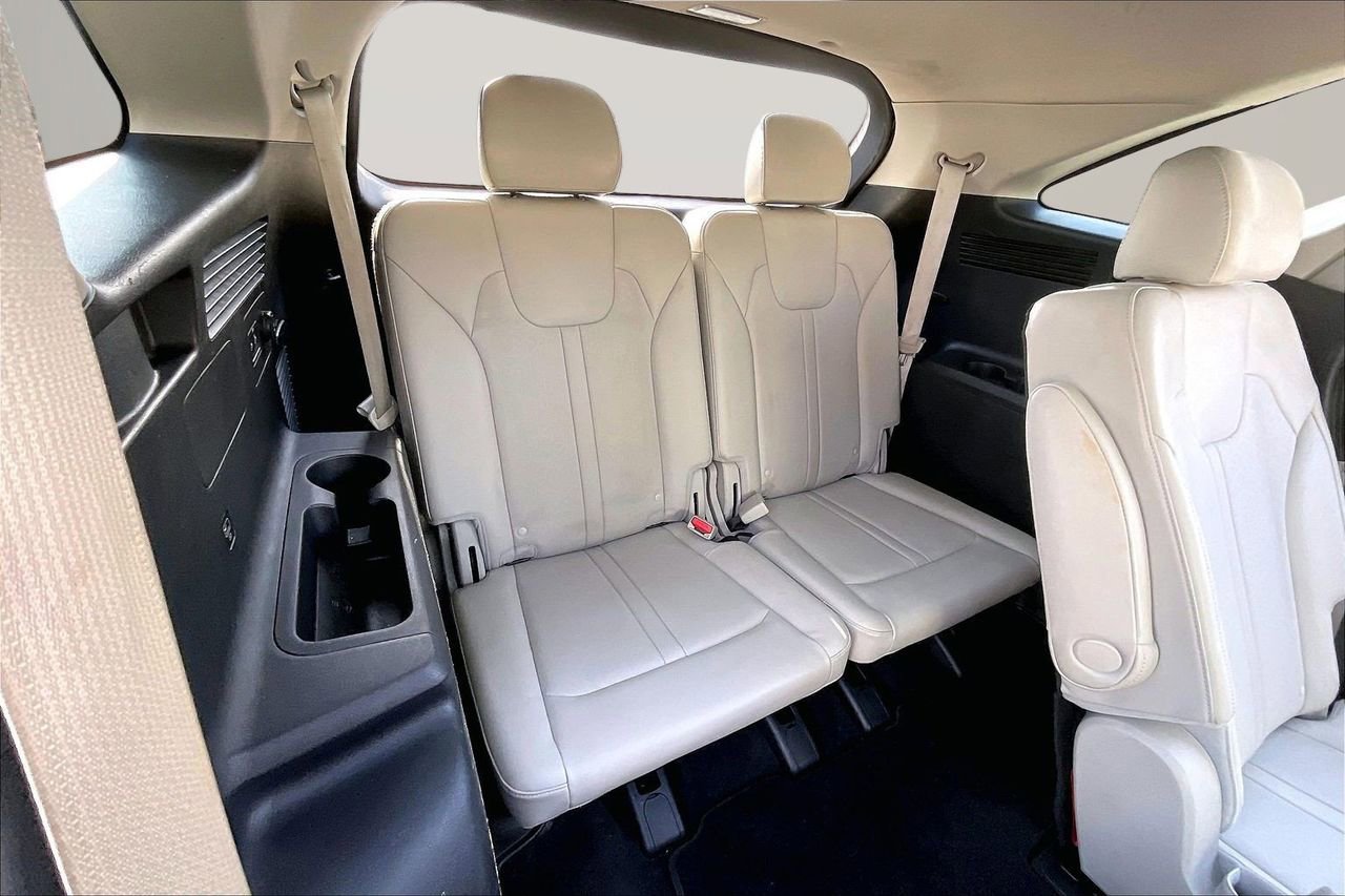 Used 2021 Kia Sorento SX image 27