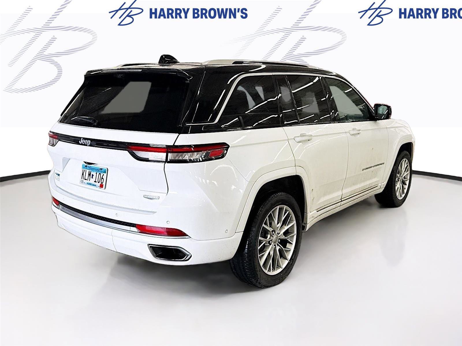 Used 2022 Jeep Grand Cherokee Summit w/ Advanced Protech Group IV image 10