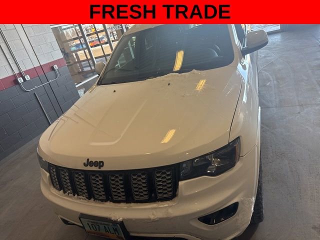 Used 2019 Jeep Grand Cherokee Altitude image 8