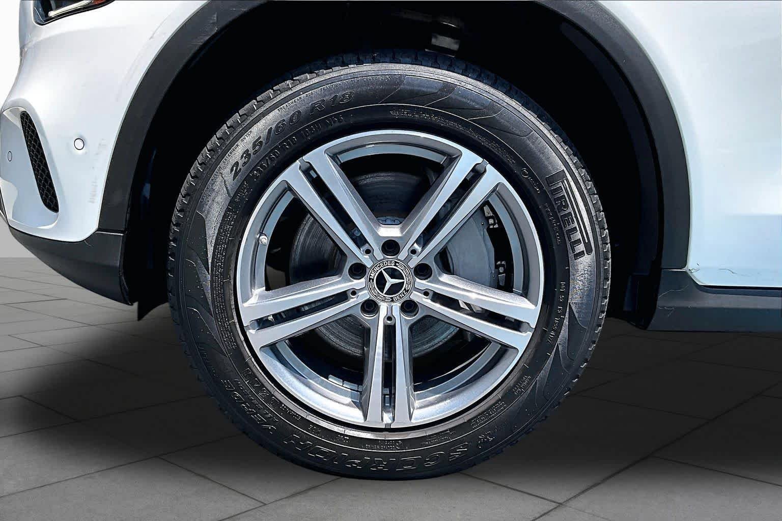 Certified 2022 Mercedes-Benz GLC 300 4MATIC w/ Driver Assistance Package image 11