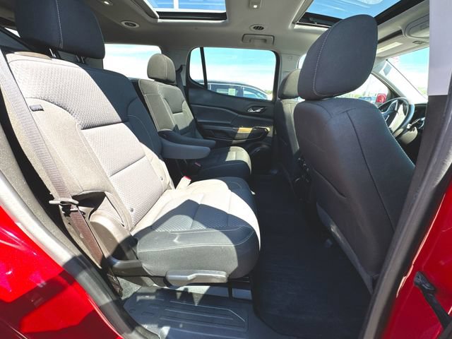 Used 2022 GMC Acadia SLE w/ Driver Convenience Package FWD image 28