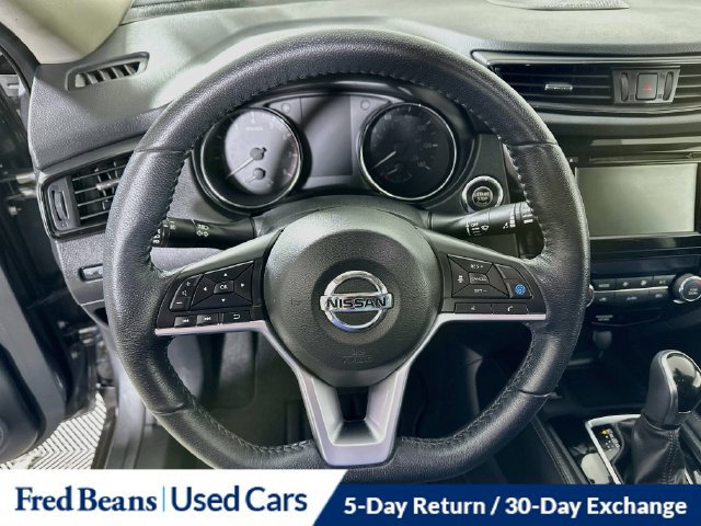 Used 2020 Nissan Rogue SL w/ Premium Package AWD/4WD image 16