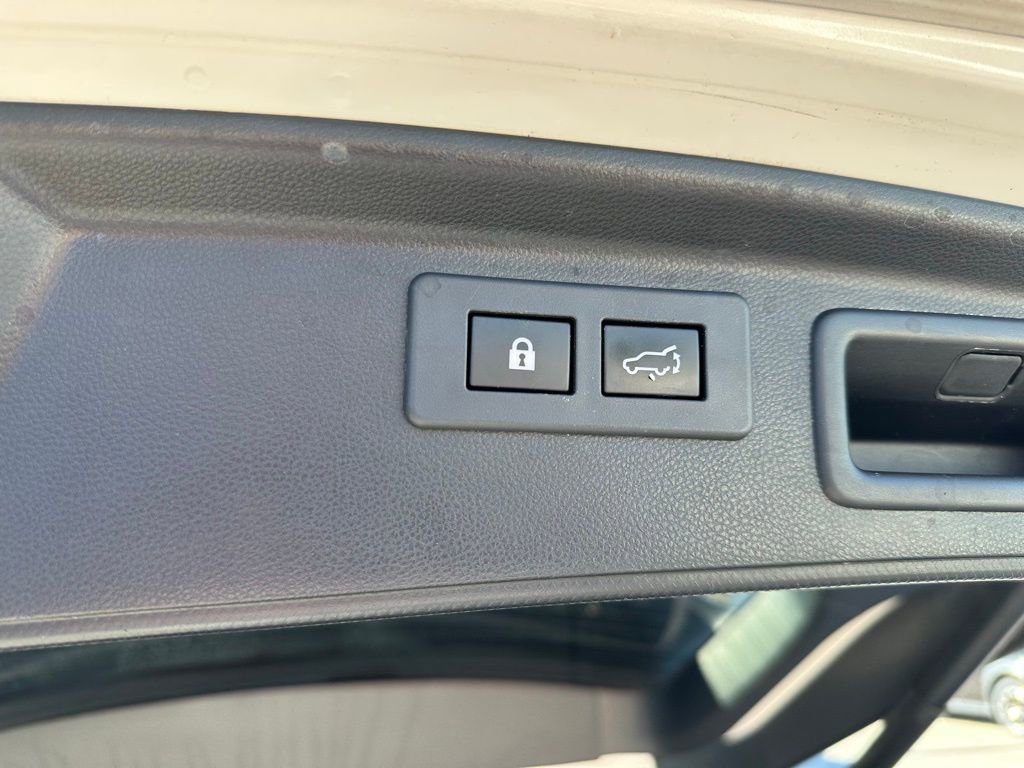 Used 2019 Subaru Forester Limited image 8