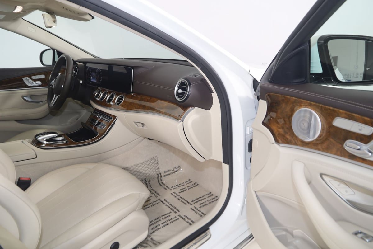 Used 2020 Mercedes-Benz E 450 4MATIC Wagon w/ Premium Package image 49