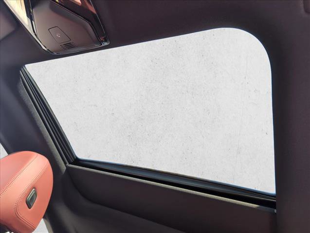 Used 2025 BMW 440i xDrive Coupe w/ Premium Package image 18