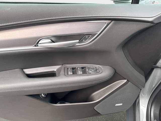New 2026 Cadillac XT5 Luxury w/ LPO, Floor Liner Package AWD/4WD image 16