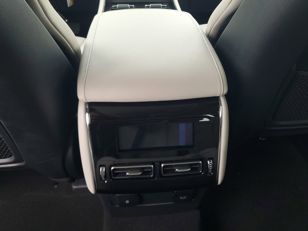 New 2026 Lincoln Aviator Reserve RWD image 14