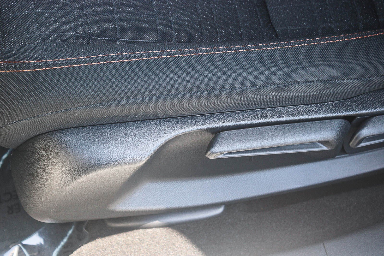 Used 2025 Honda HR-V Sport image 22