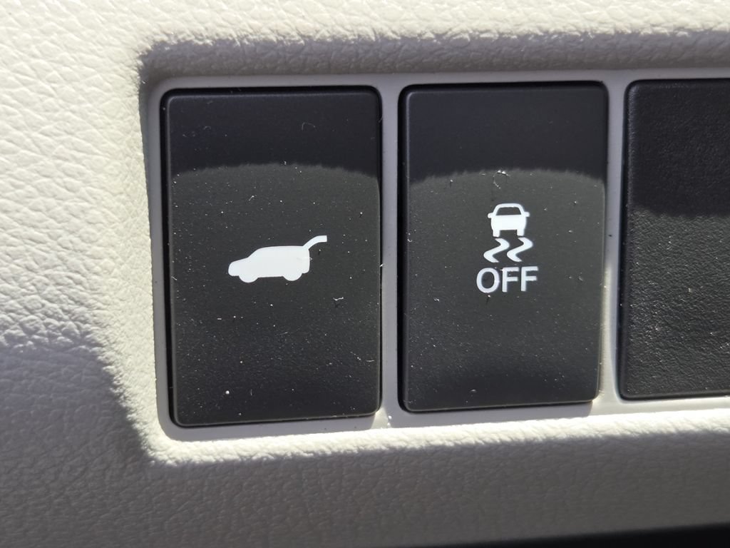 Certified 2023 Honda Pilot Touring image 14