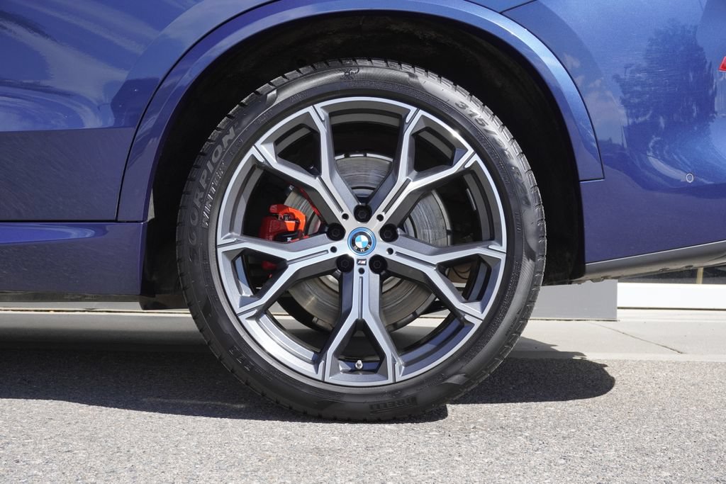 Used 2023 BMW X5 xDrive45e w/ Executive Package AWD/4WD image 35