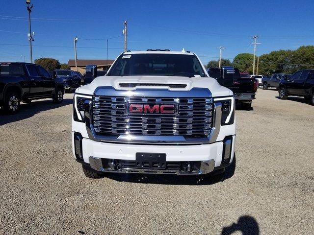 New 2026 GMC Sierra 3500 Denali w/ Technology Package AWD/4WD image 7