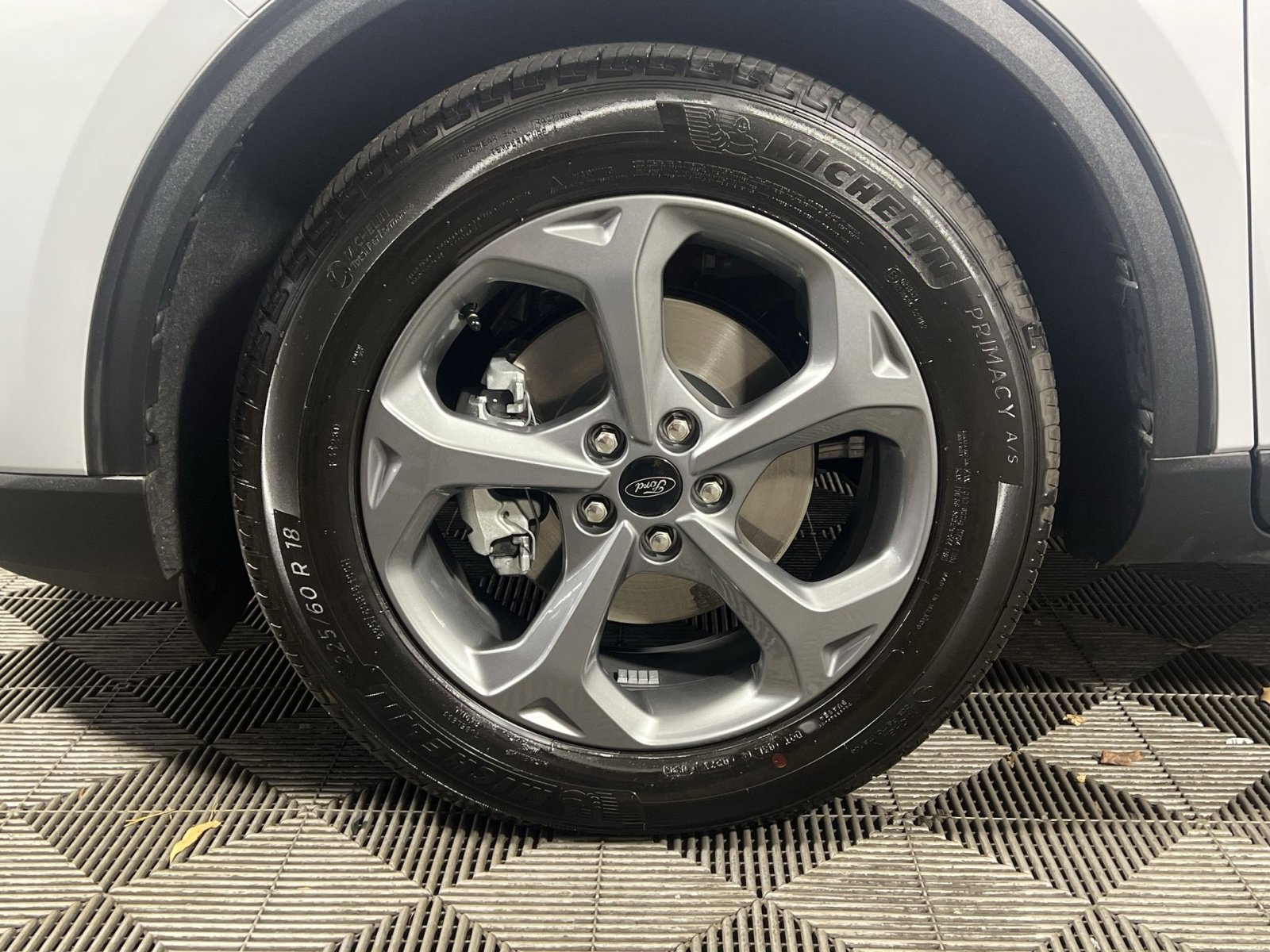 Used 2025 Ford Escape ST-Line w/ Equipment Group 301A image 12