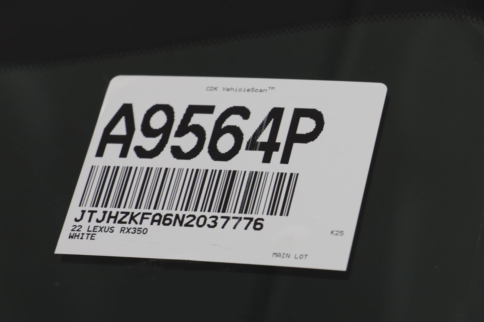 Used 2022 Lexus RX 350L Premium image 25