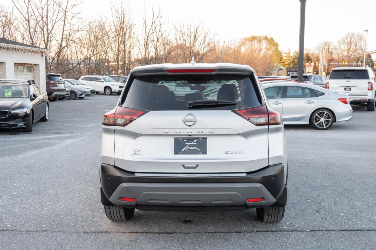 Used 2023 Nissan Rogue SV AWD/4WD image 11