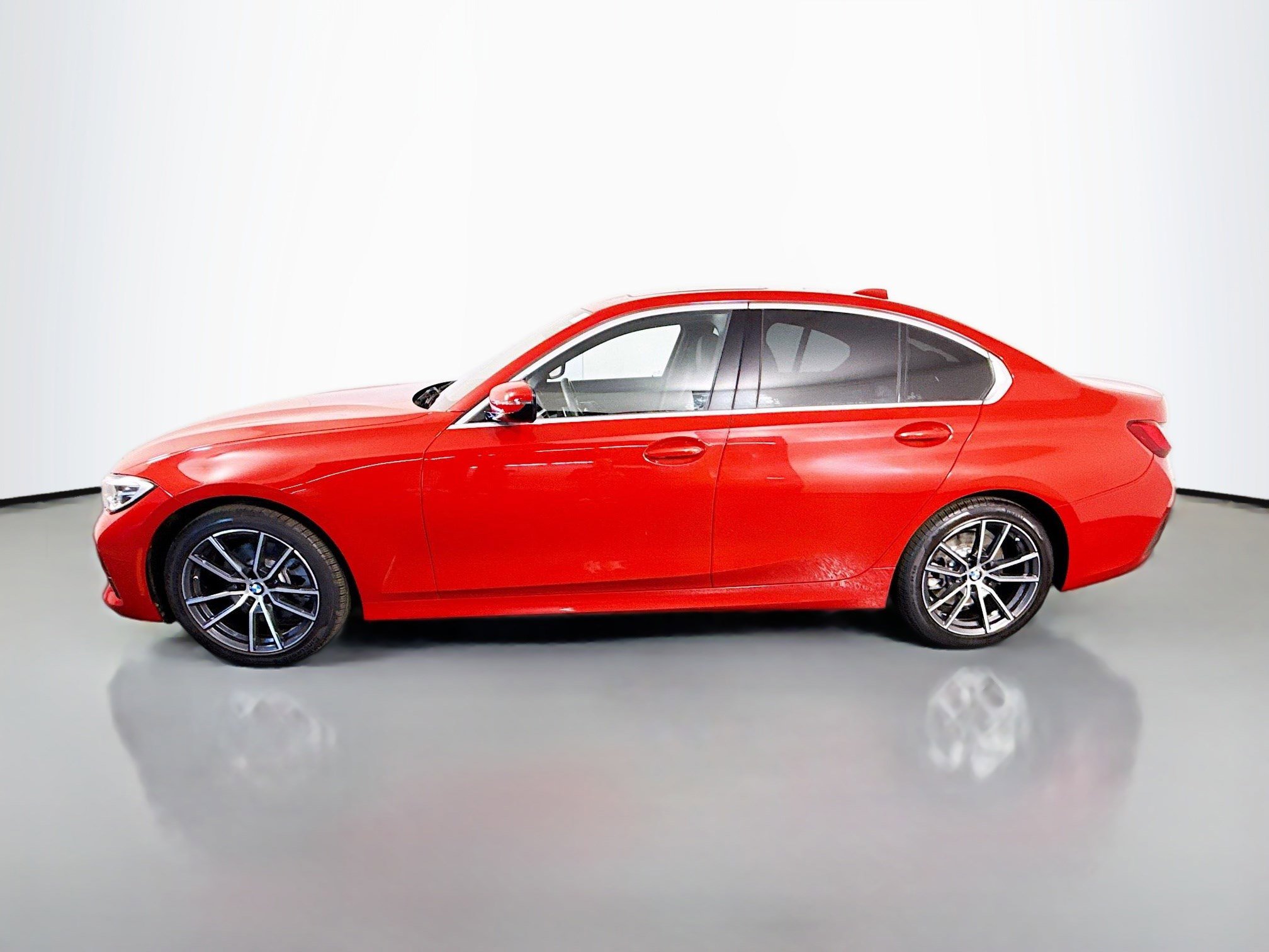 Used 2019 BMW 330i Sedan w/ Convenience Package image 6