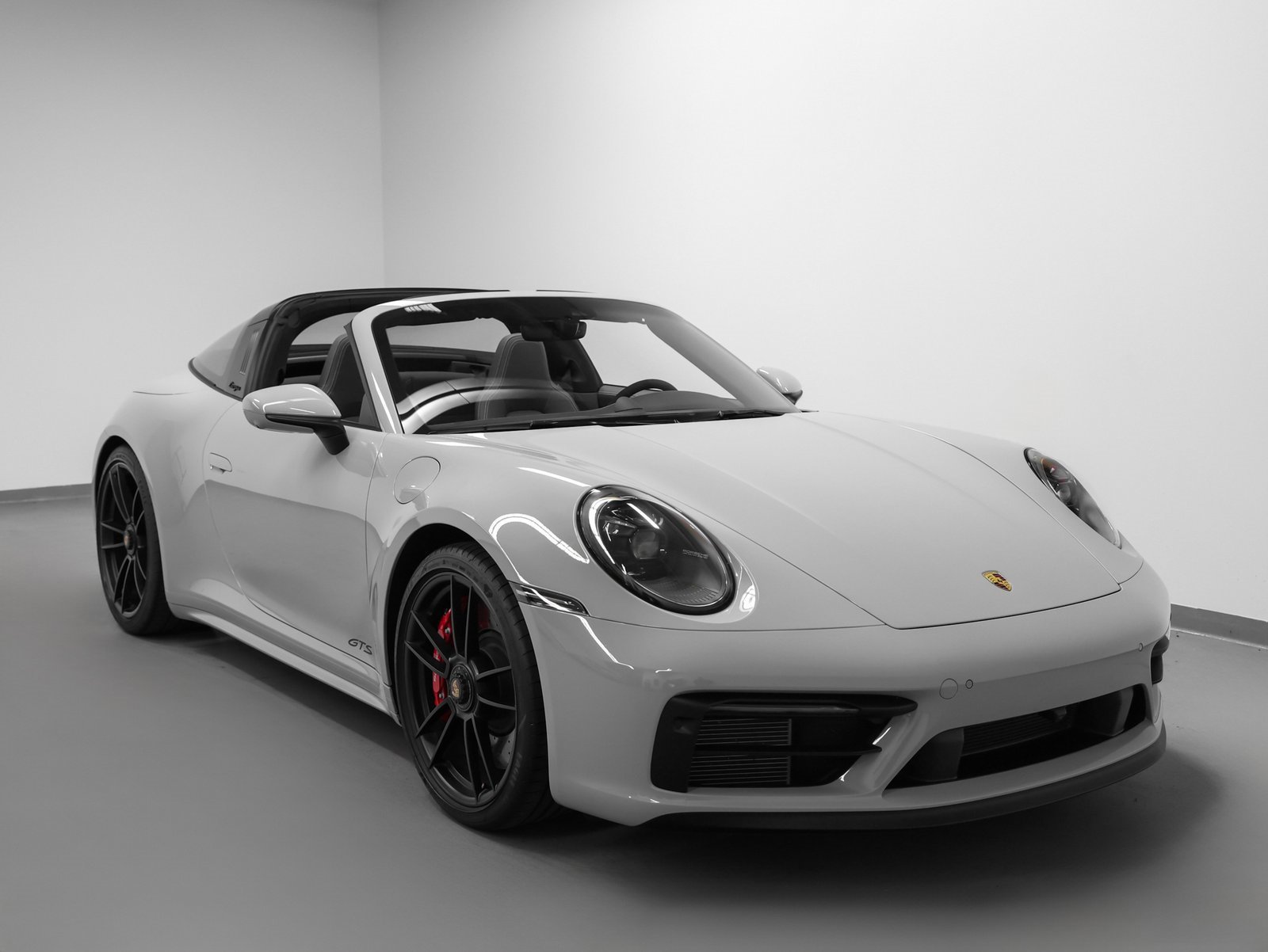 Used 2022 Porsche 911 Targa 4 GTS image 12
