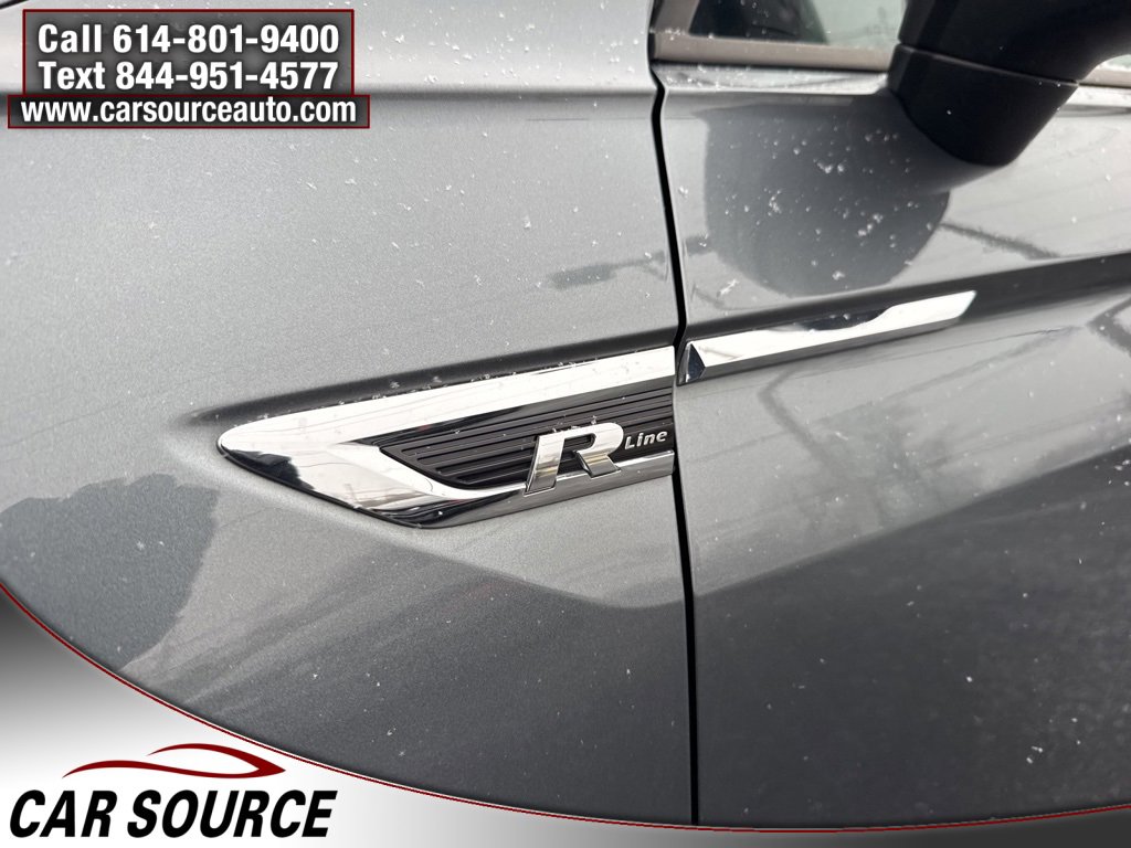 Used 2020 Volkswagen Tiguan SE R-Line image 3