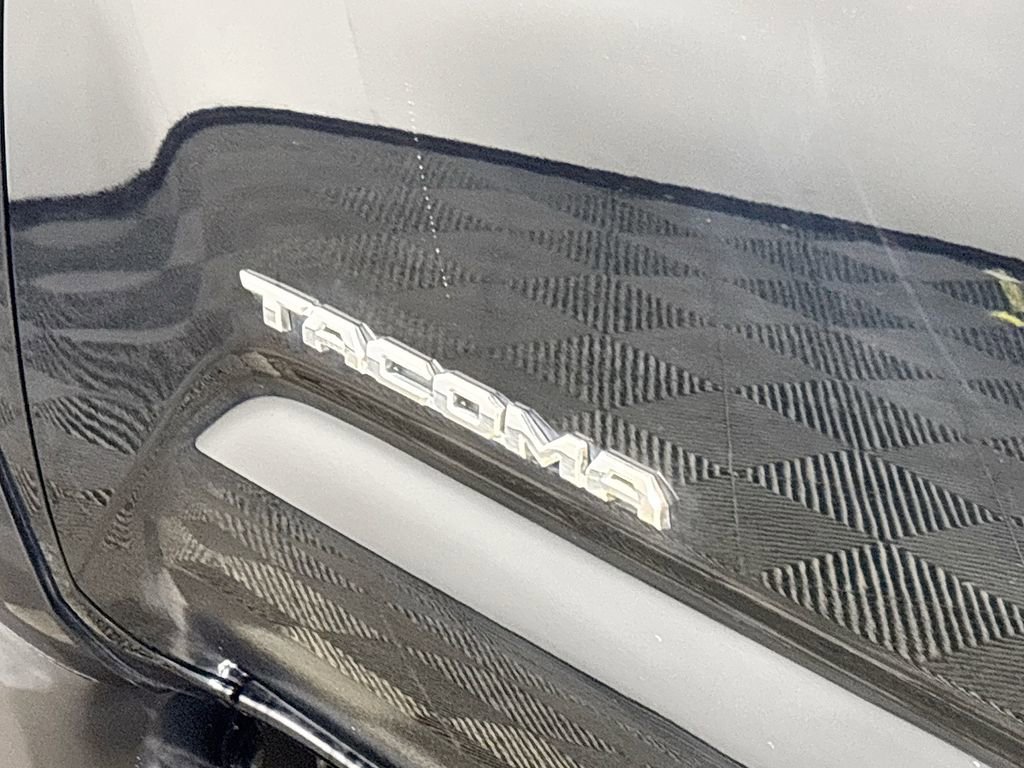 Used 2019 Toyota Tacoma SR5 image 22