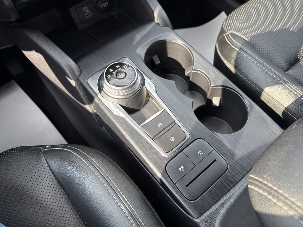 Used 2022 Ford Escape SEL FWD image 36