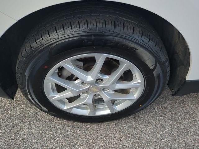 Used 2022 Chevrolet Equinox LS w/ LS Convenience Package image 10