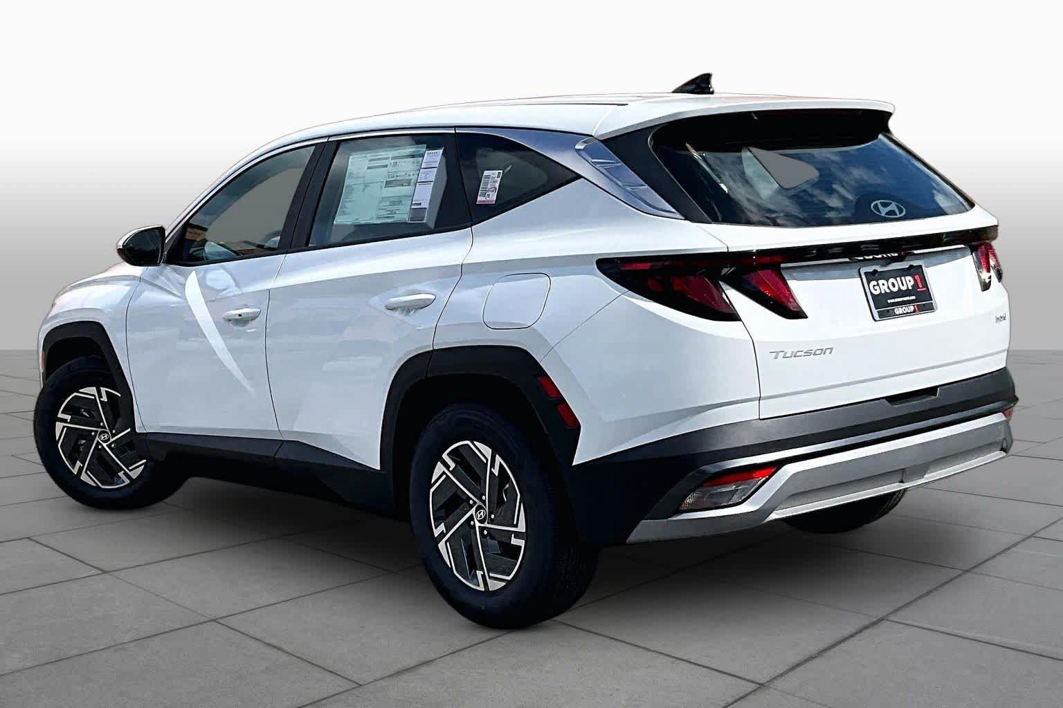 New 2026 Hyundai Tucson Blue SE FWD image 7