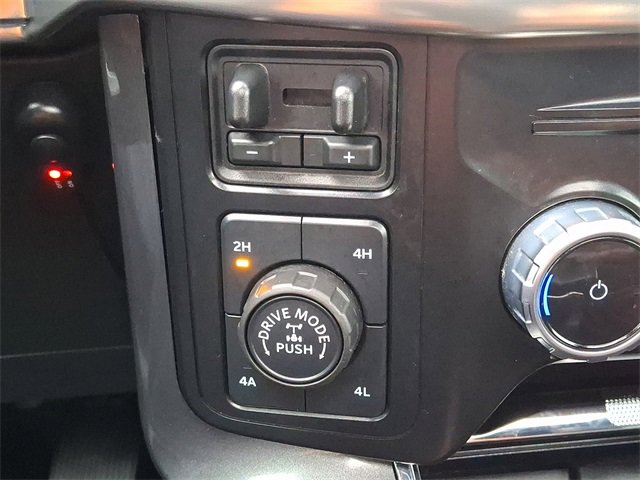 Used 2023 Ford F150 Lariat image 29