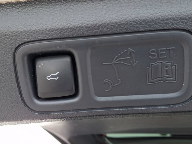Used 2023 Ford Expedition Max XLT AWD/4WD image 29