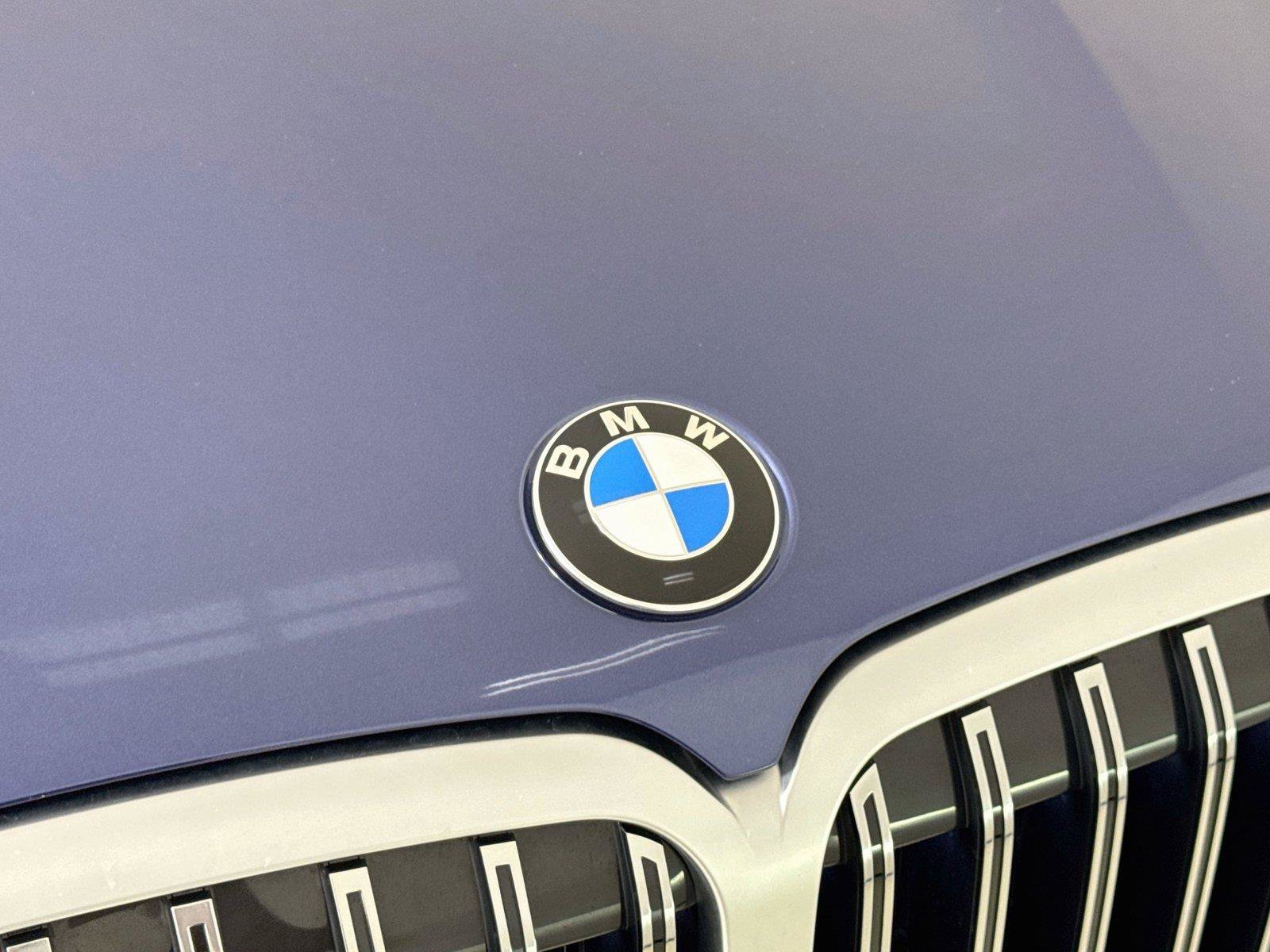 Used 2024 BMW ALPINA XB7 AWD/4WD image 39