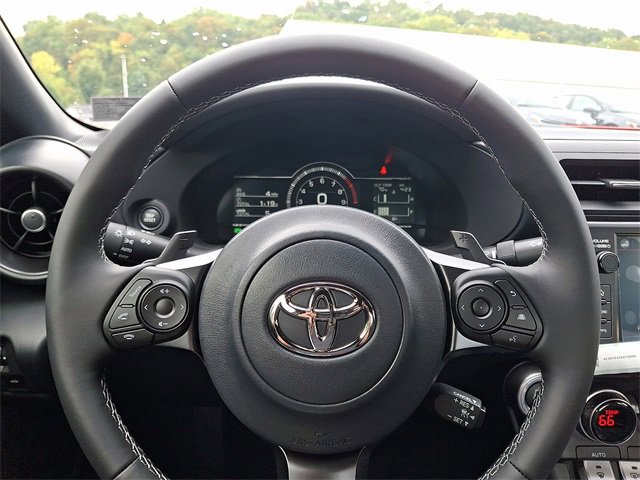 New 2025 Toyota GR86 image 14