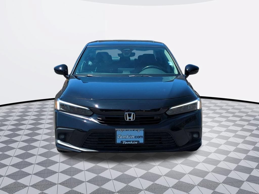 Used 2022 Honda Civic Touring image 9