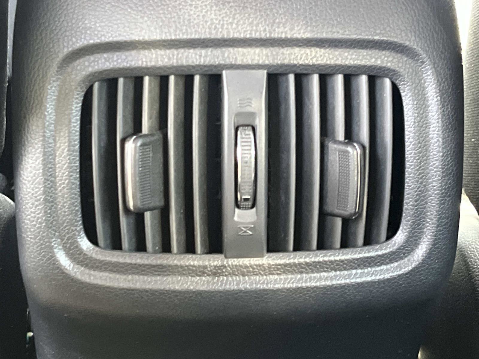 Used 2014 Kia Sportage EX image 17