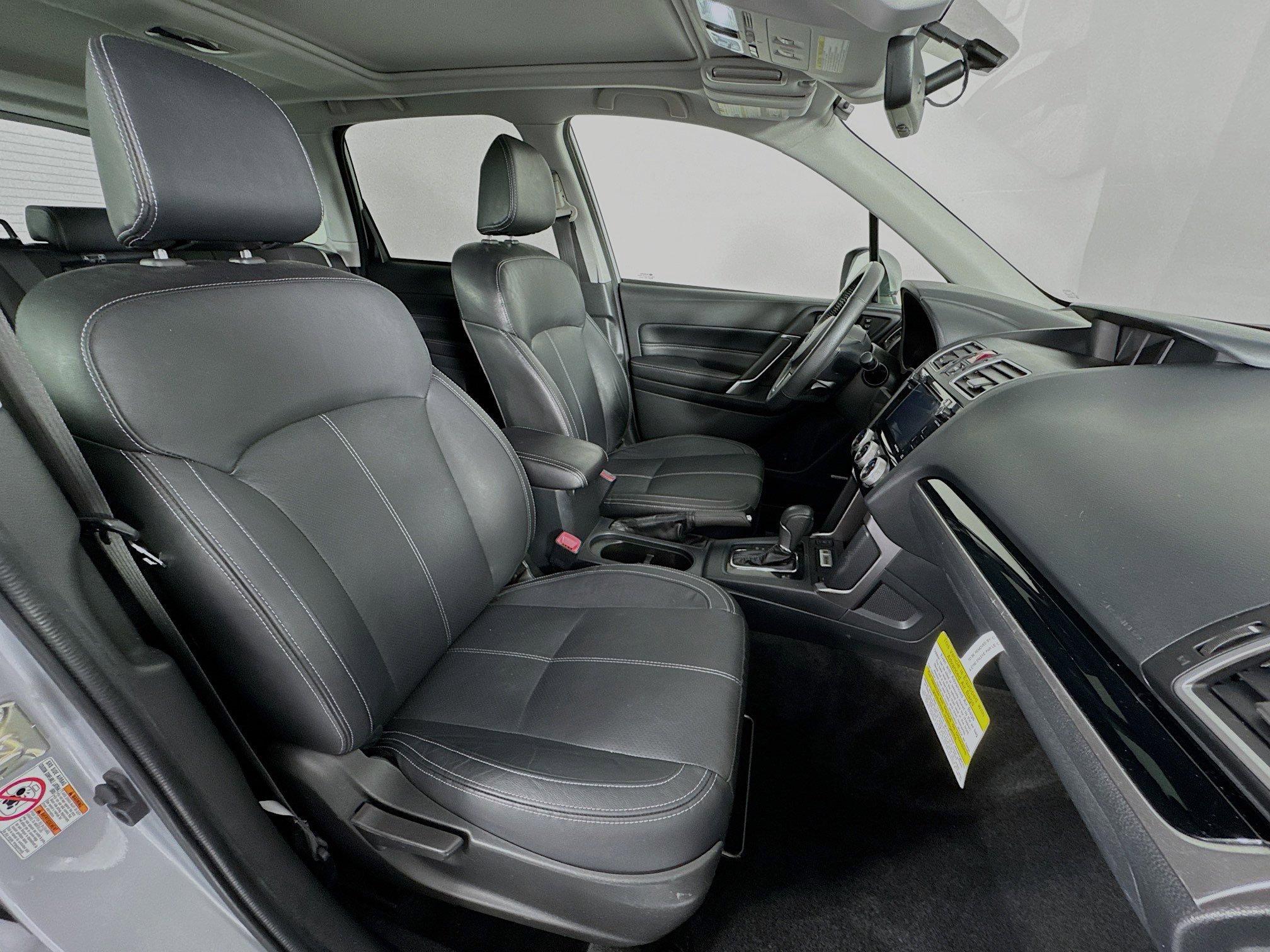 Used 2018 Subaru Forester 2.5i Touring AWD/4WD image 29