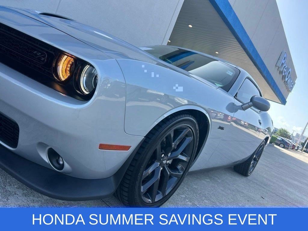 Used 2023 Dodge Challenger R/T w/ Plus Package RWD image 4