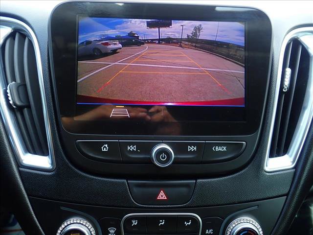 Used 2019 Chevrolet Malibu LT w/ Leather Package image 17