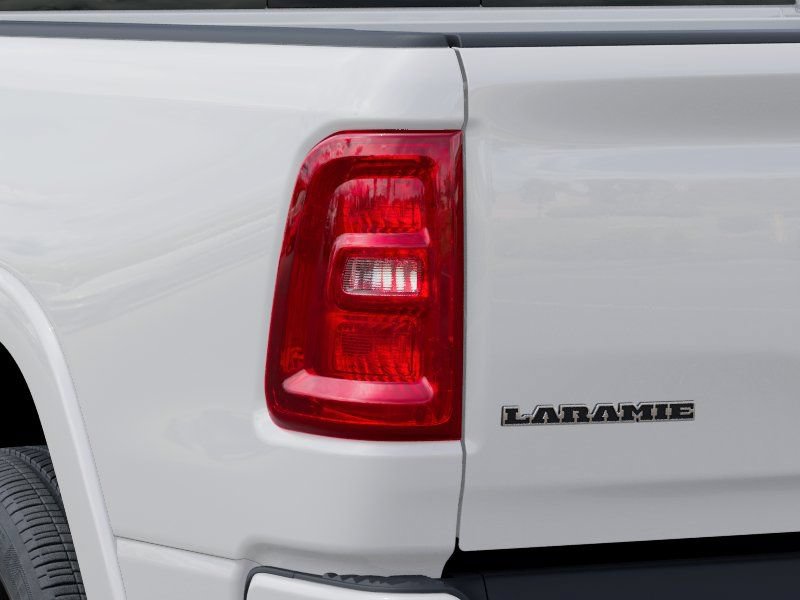 New 2027 RAM 1500 Laramie AWD/4WD image 9