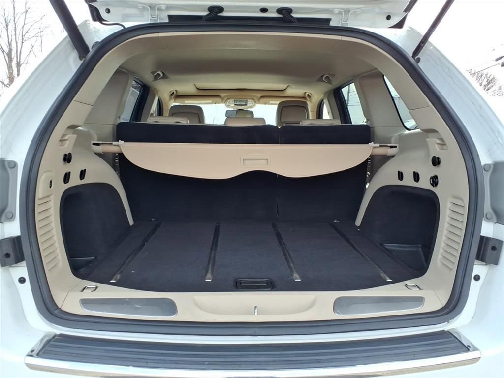 Used 2015 Jeep Grand Cherokee Limited w/ Trailer Tow Group IV image 18