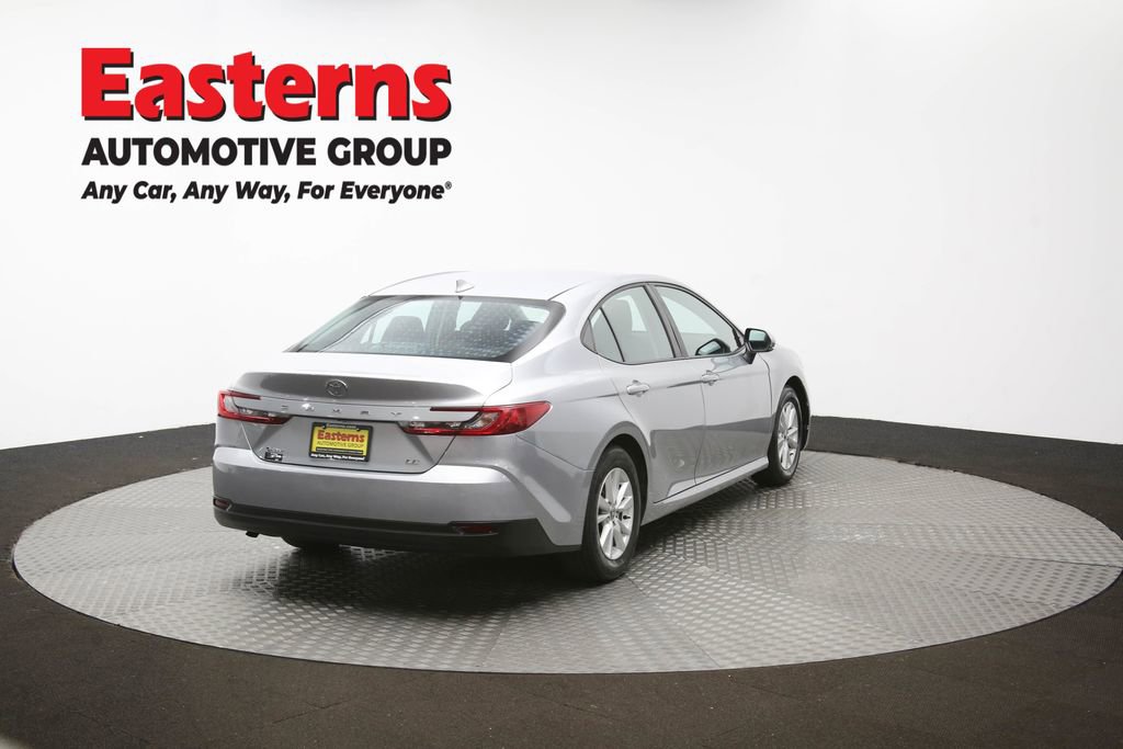 Used 2025 Toyota Camry LE FWD image 39