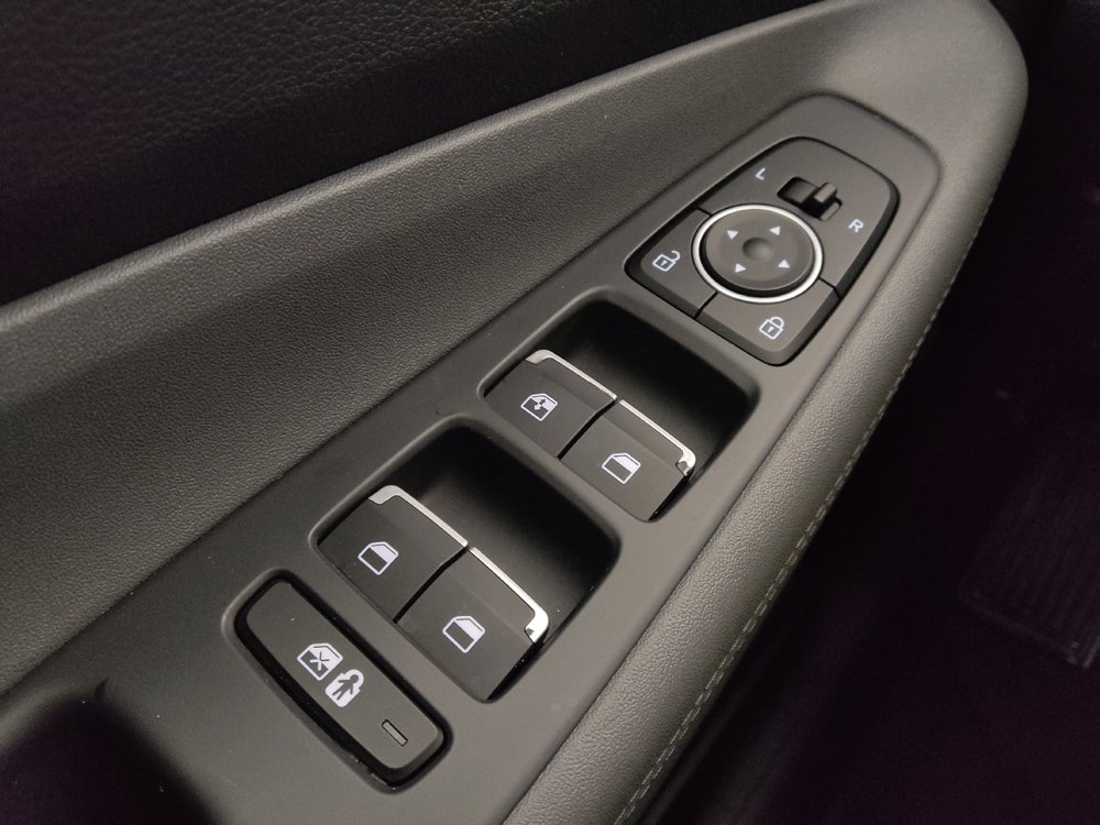 Used 2023 Hyundai Santa Fe SE image 27