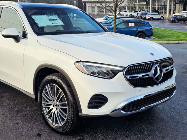 New 2026 Mercedes-Benz GLC 300 4MATIC image 2