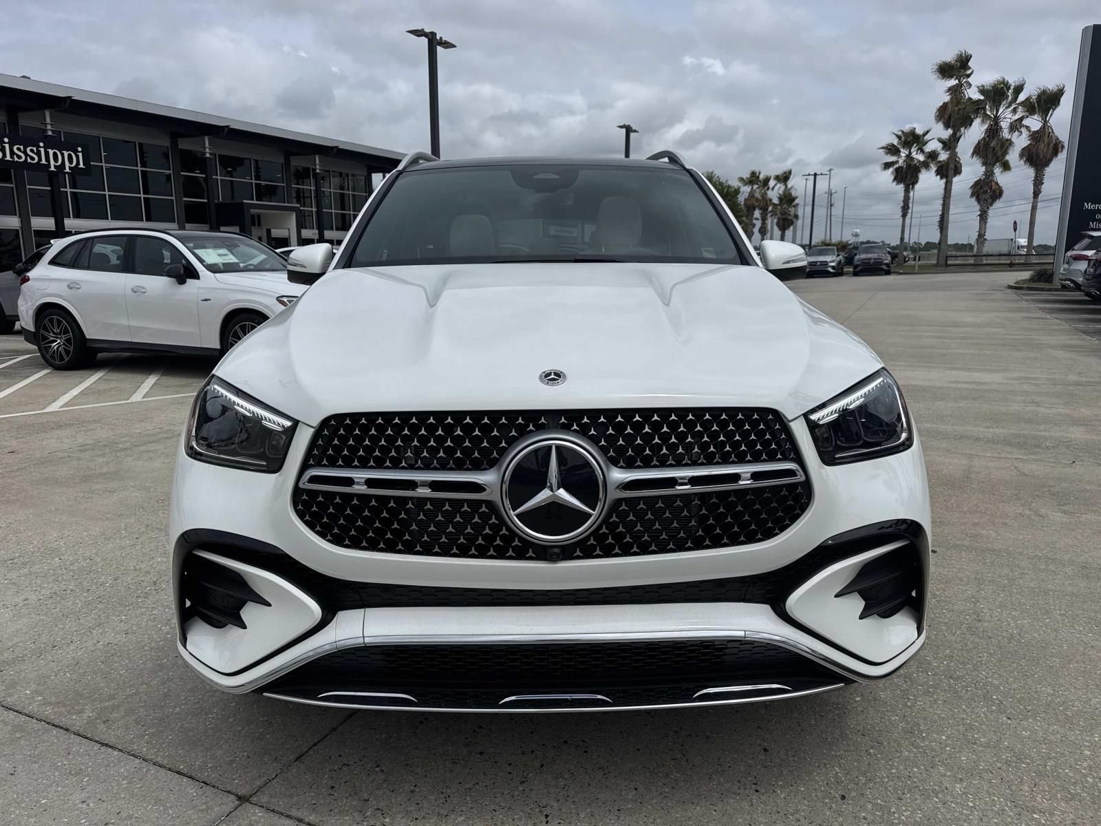 New 2026 Mercedes-Benz GLE 580 4MATIC image 2
