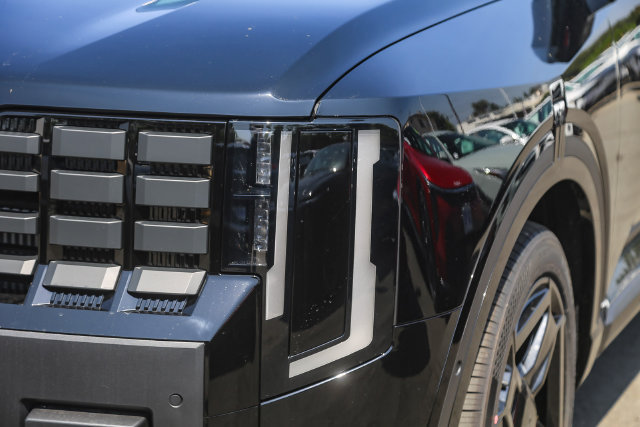 New 2027 Kia Telluride X-Line SX Prestige AWD/4WD image 12