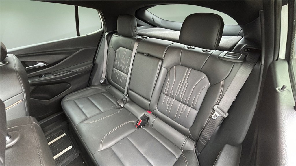 Used 2025 Buick Envista Avenir image 12