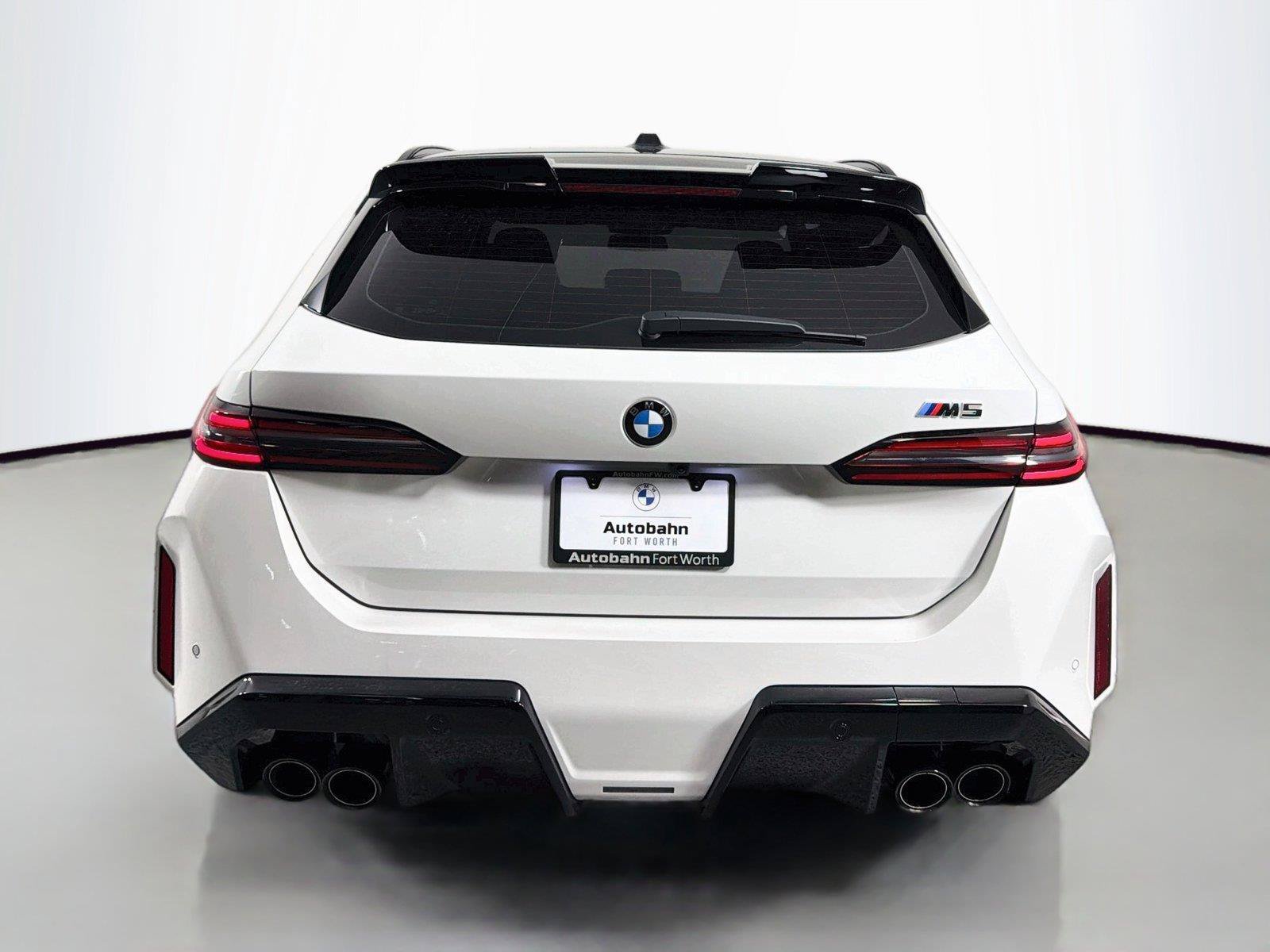 New 2027 BMW M5 Touring AWD/4WD image 6