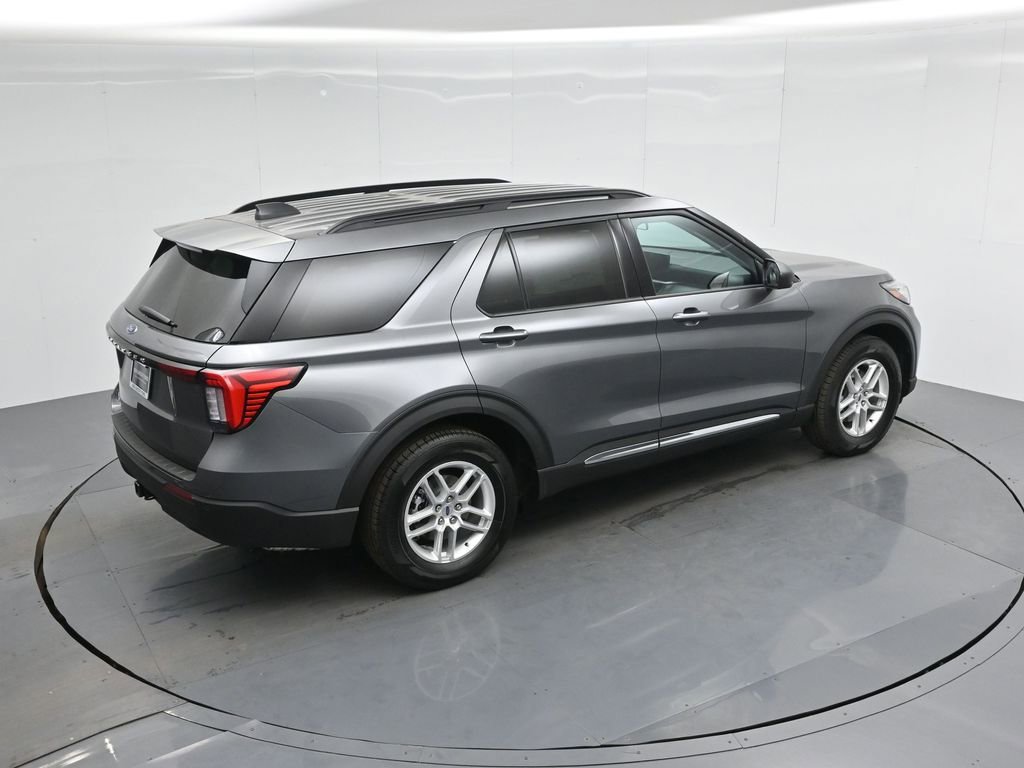 New 2025 Ford Explorer Active image 42