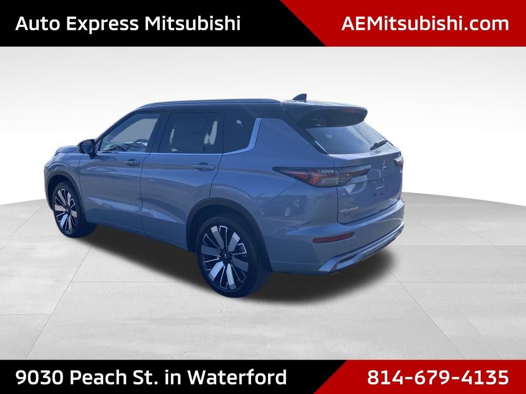 New 2025 Mitsubishi Outlander SEL image 5