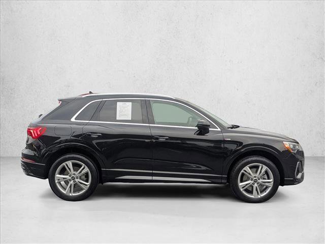 Used 2022 Audi Q3 2.0T Premium image 4