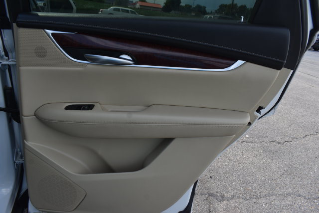 Used 2019 Cadillac XT5 Luxury FWD image 41