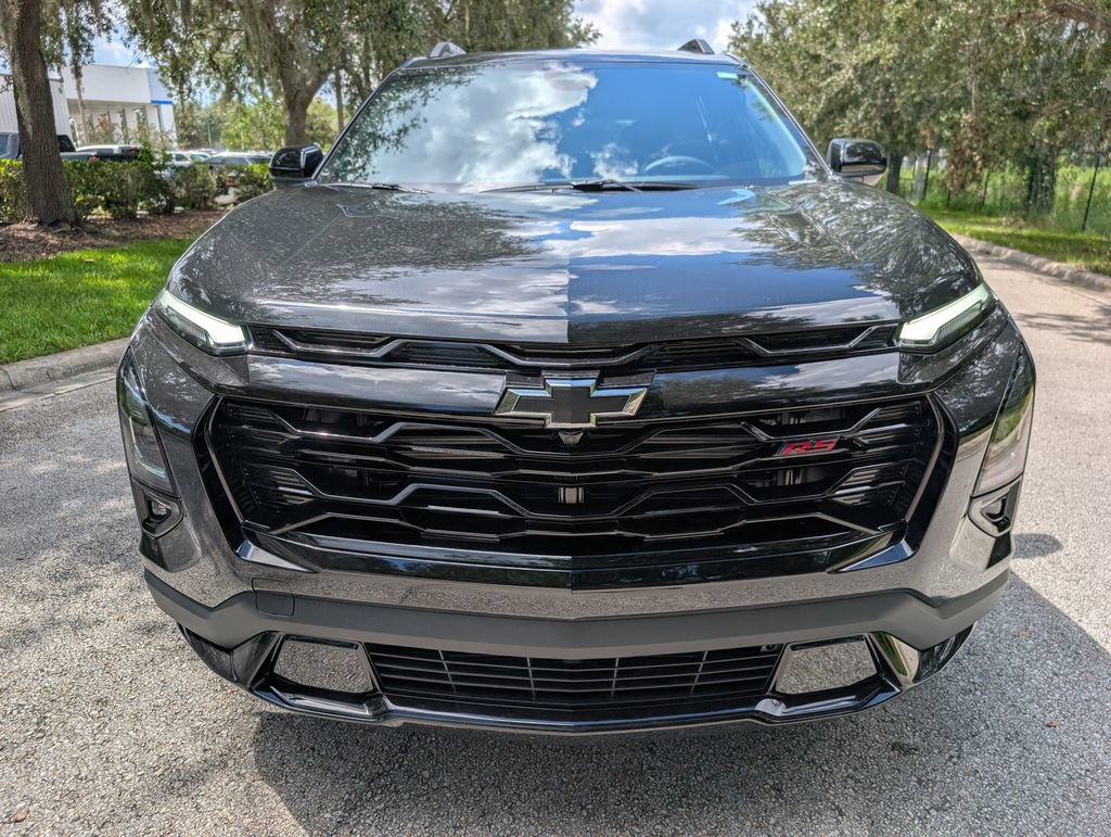 New 2027 Chevrolet Equinox RS w/ Safety and Technology Package FWD image 2