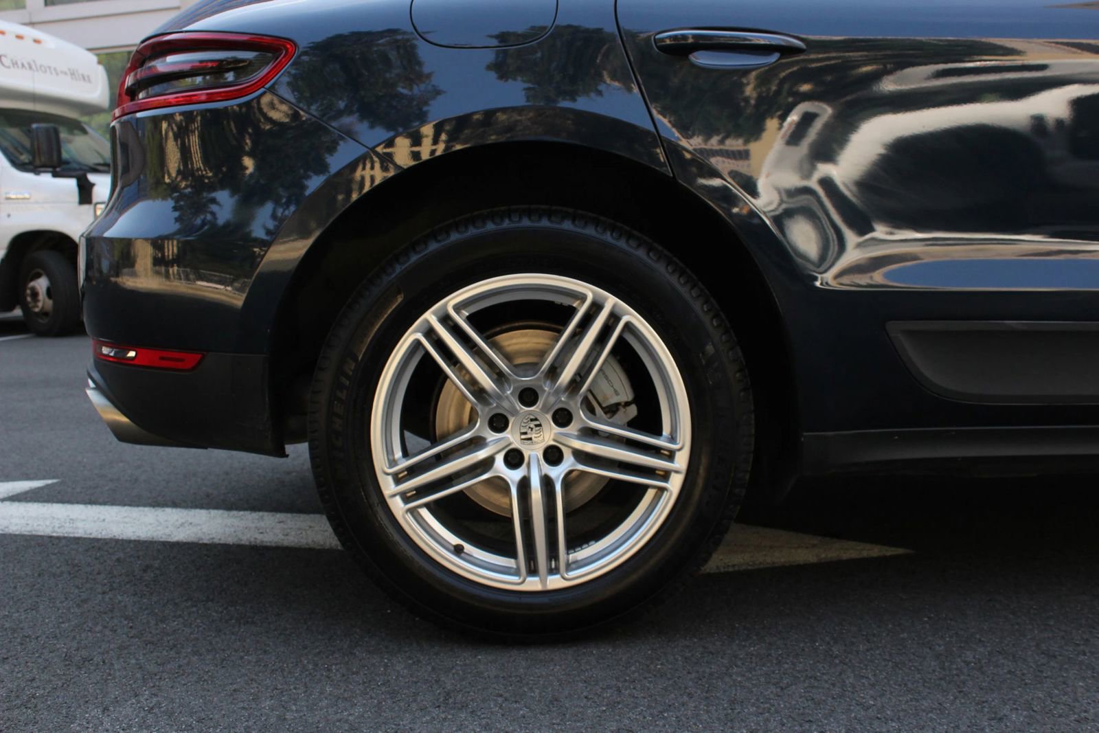 Used 2016 Porsche Macan S w/ Premium Package Plus image 5