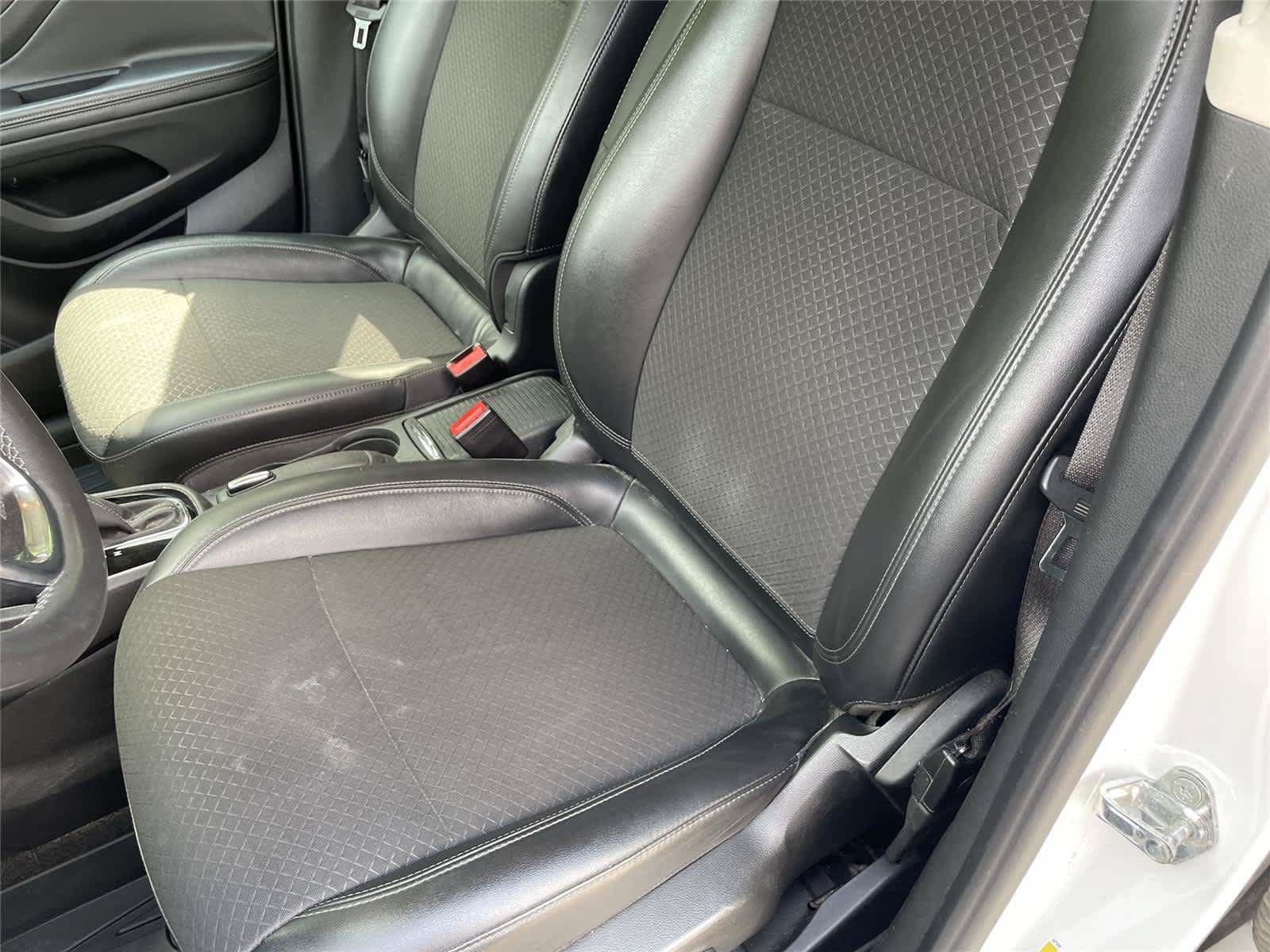 Used 2018 Buick Encore Preferred AWD/4WD image 12
